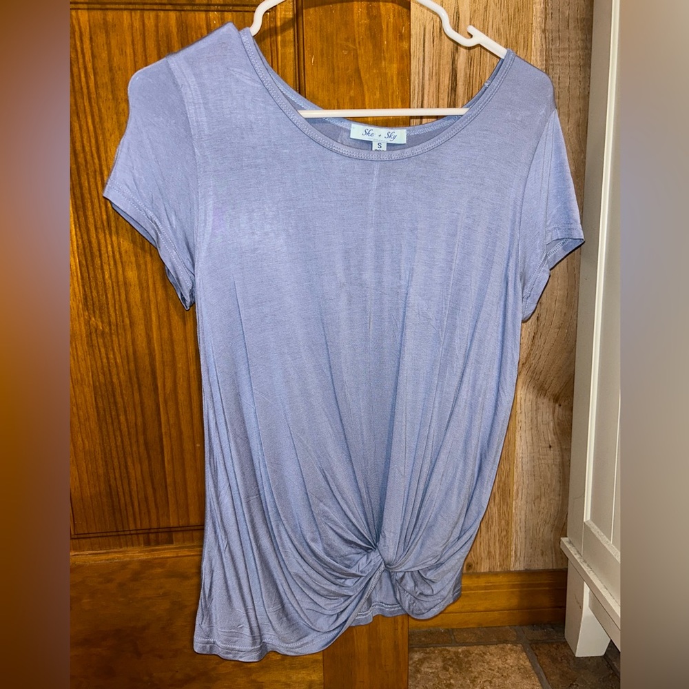 She + Sky knot tee